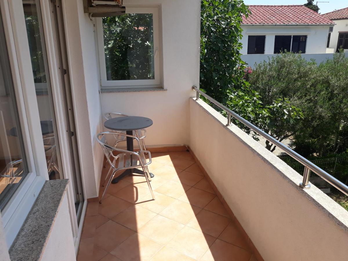 Apartments Denis Baška Exterior foto
